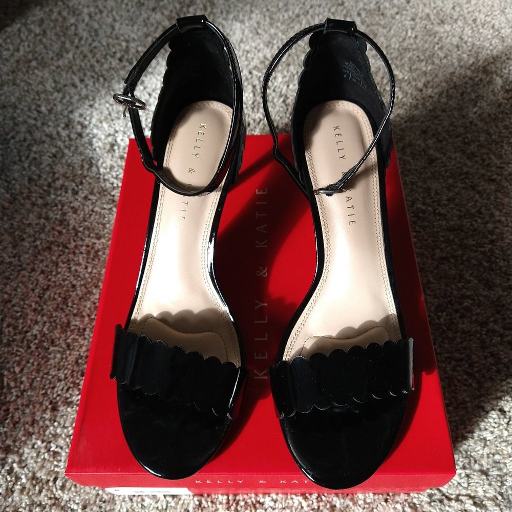 Black Patent Leather Sandal Size 8